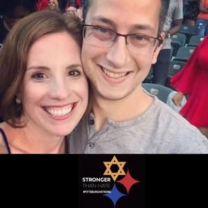 Meet your Posher, Maeve